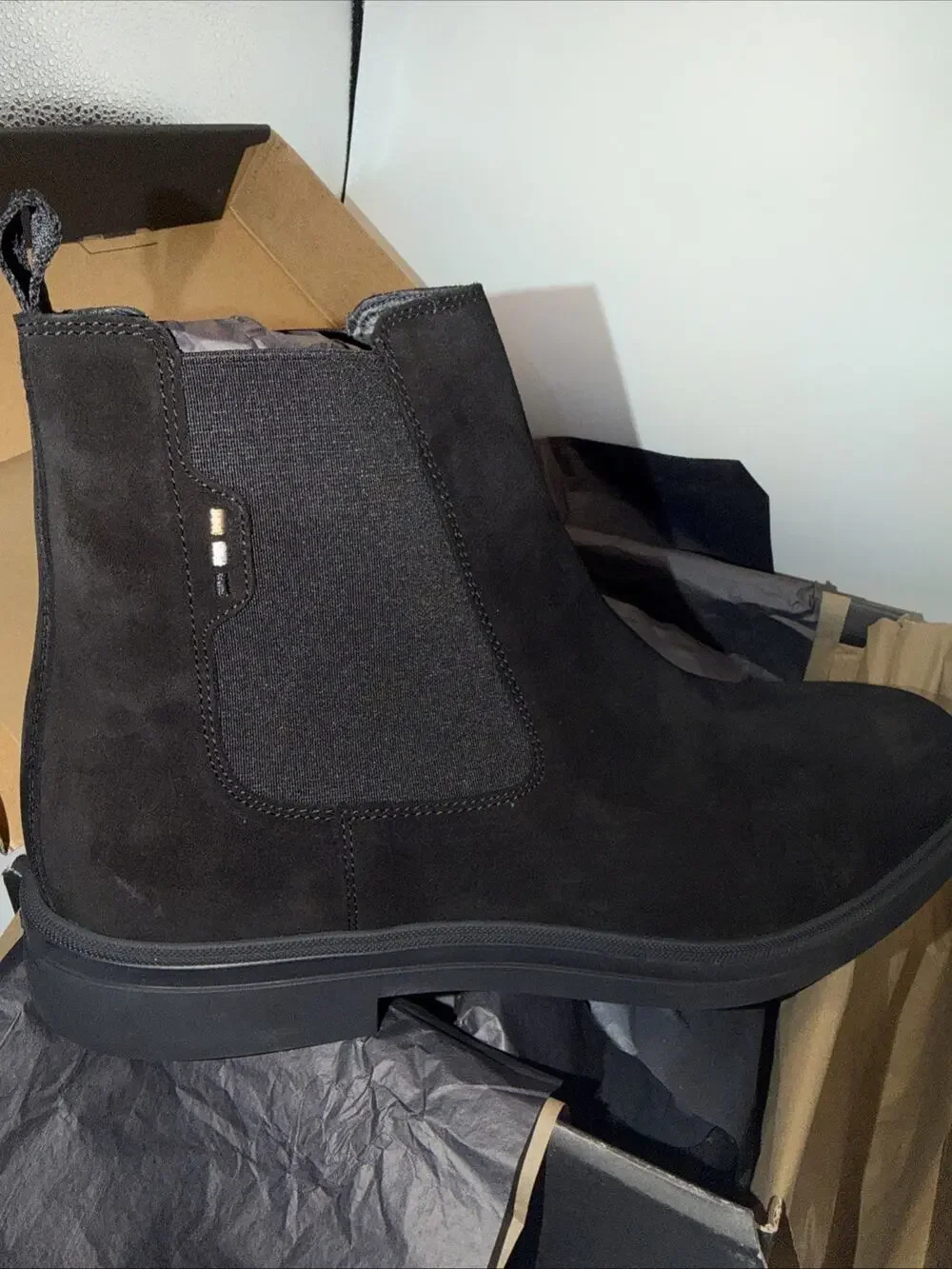 BOSS Men's Calev Suede Wingtip Chelsea Boots Size 12